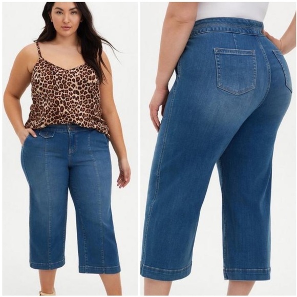 Torrid 28 Crop High Rise Wide Leg Jean in Super Soft Medium Wash - Picture 1 of 16